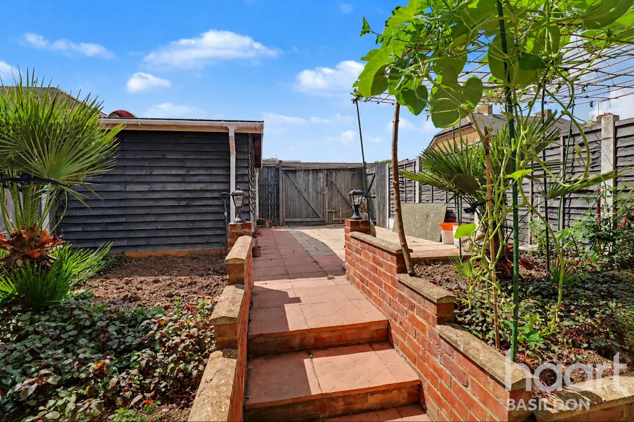 Clay Hill Road, Basildon, SS16, photo 11