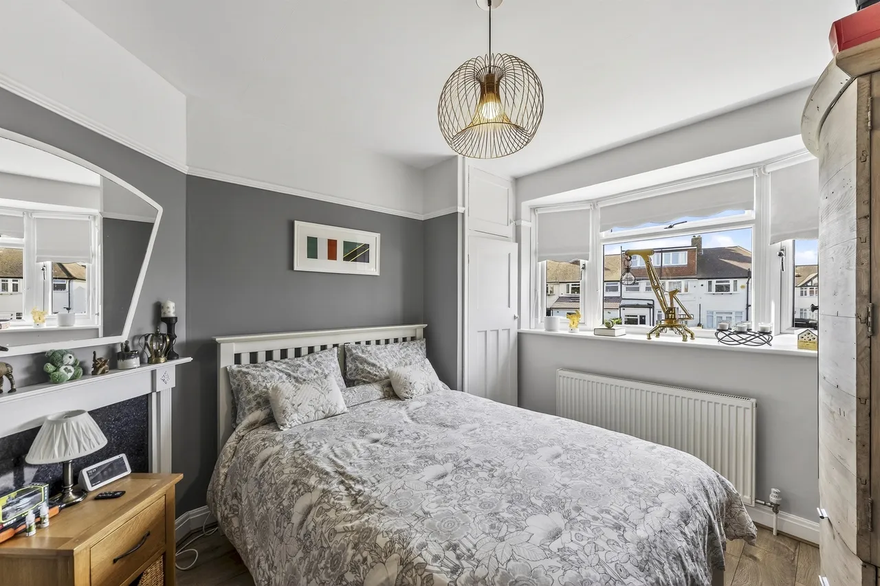 Rutland Drive, Morden, SM4, photo 14