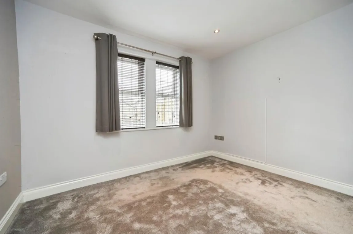 Escroft Court, Burley In Wharfdale, LS29, photo 6