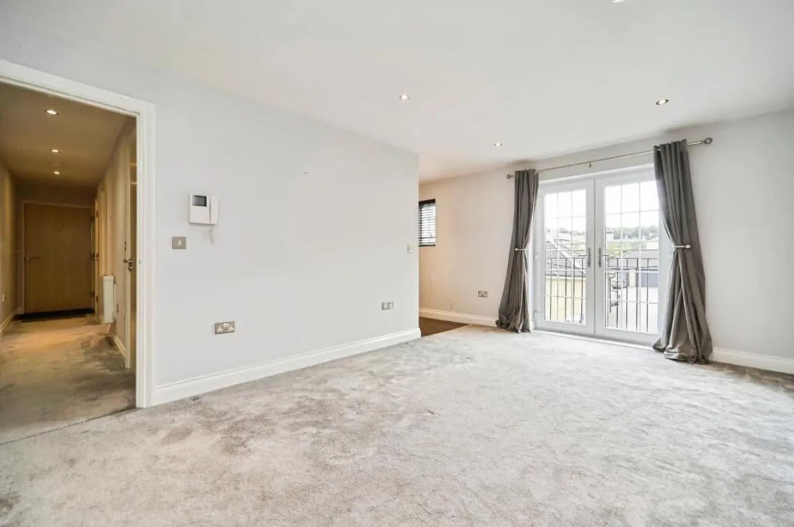 Escroft Court, Burley In Wharfdale, LS29, photo 2