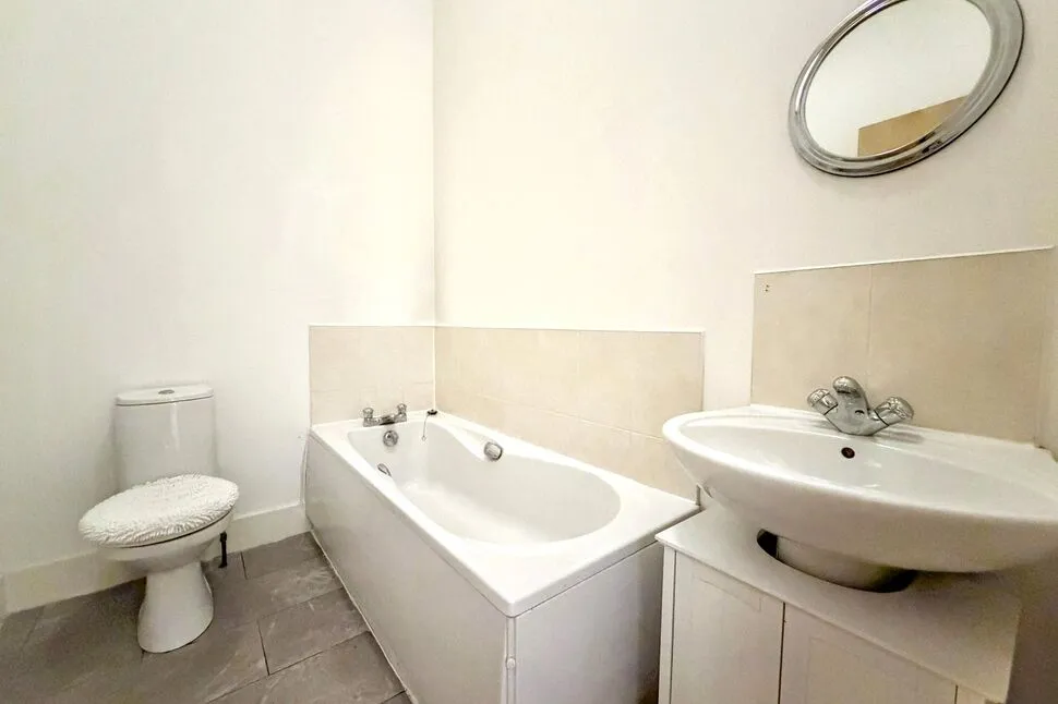 Auchingramont Road, Hamilton, ML3, photo 18