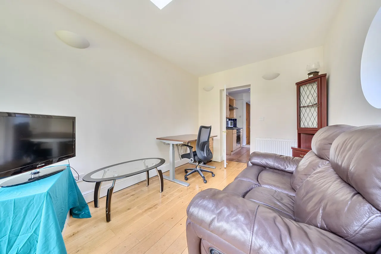 Angel Road, Harrow, HA1, photo 7