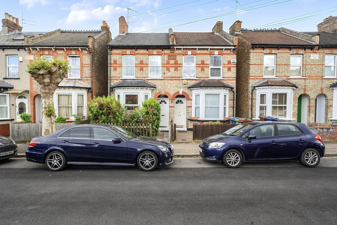 3 bed house for sale, Angel Road, Harrow, HA1