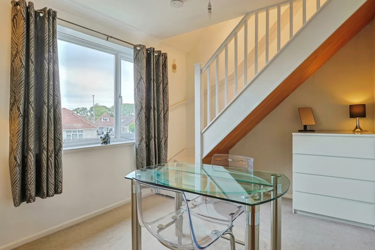 Carters Avenue, Poole, BH15, photo 12