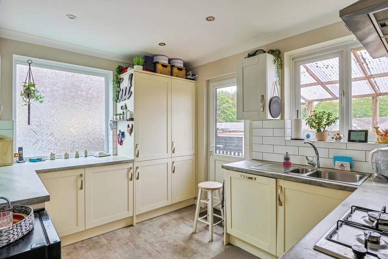 Carters Avenue, Poole, BH15, photo 4