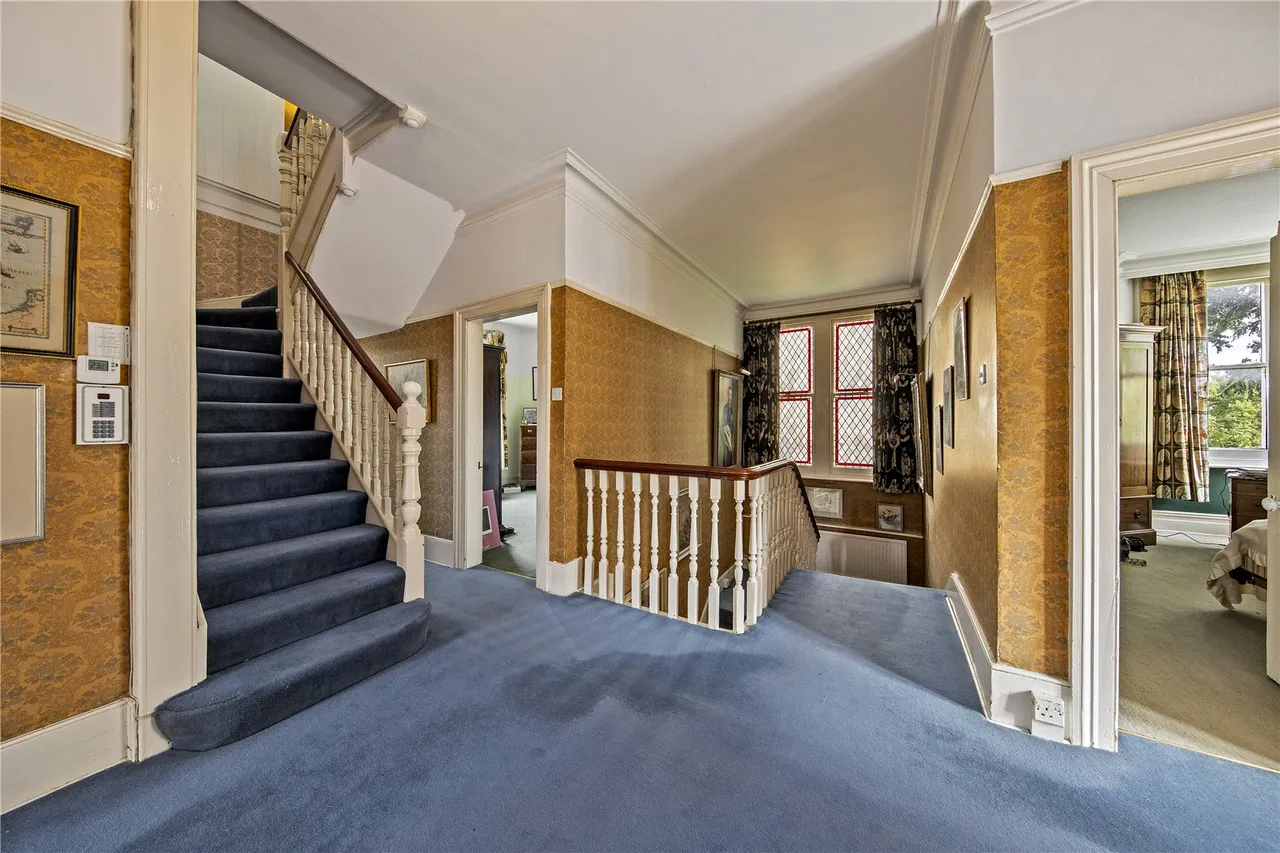 Lion Gate Gardens, Kew, TW9, photo 8