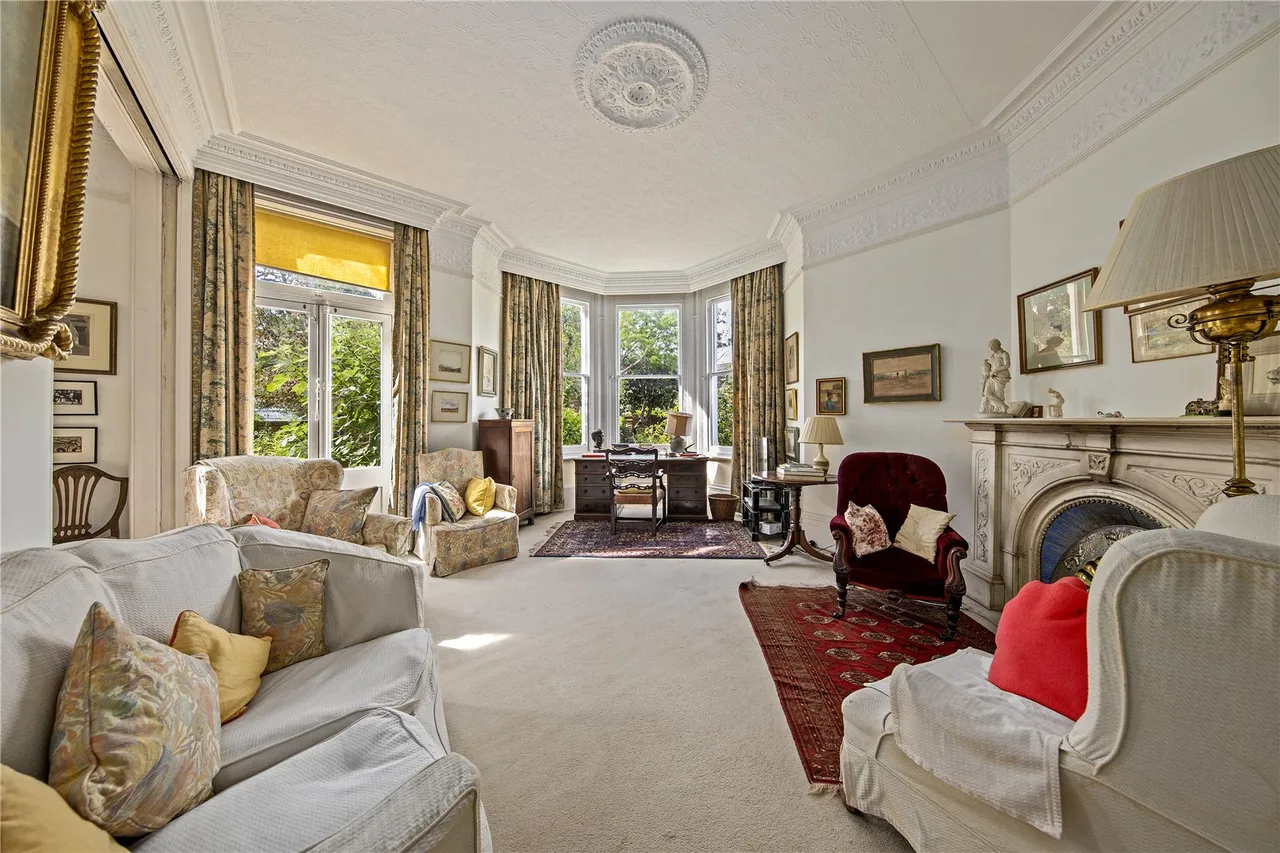Lion Gate Gardens, Kew, TW9, photo 5