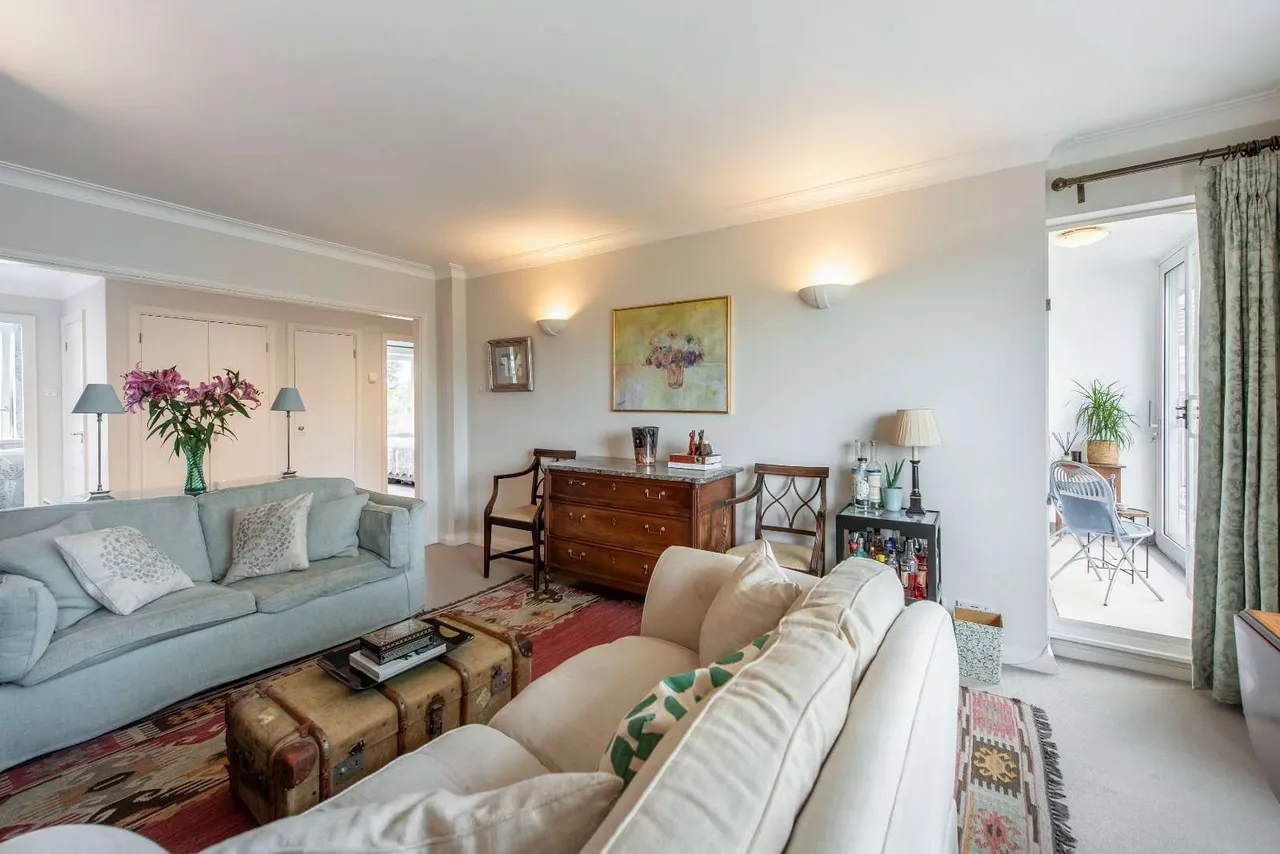 St. MFlat 10ary Abbots Terrace, London, W14, photo 5