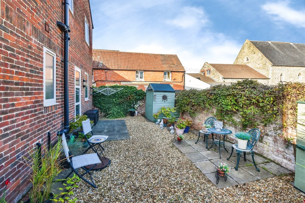 Old Were Court, Warminster, BA12, photo 5