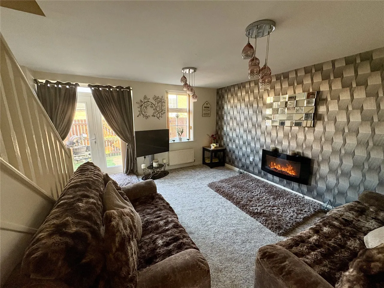 Littlelands, Bingley, West Yorkshire, BD16, photo 10