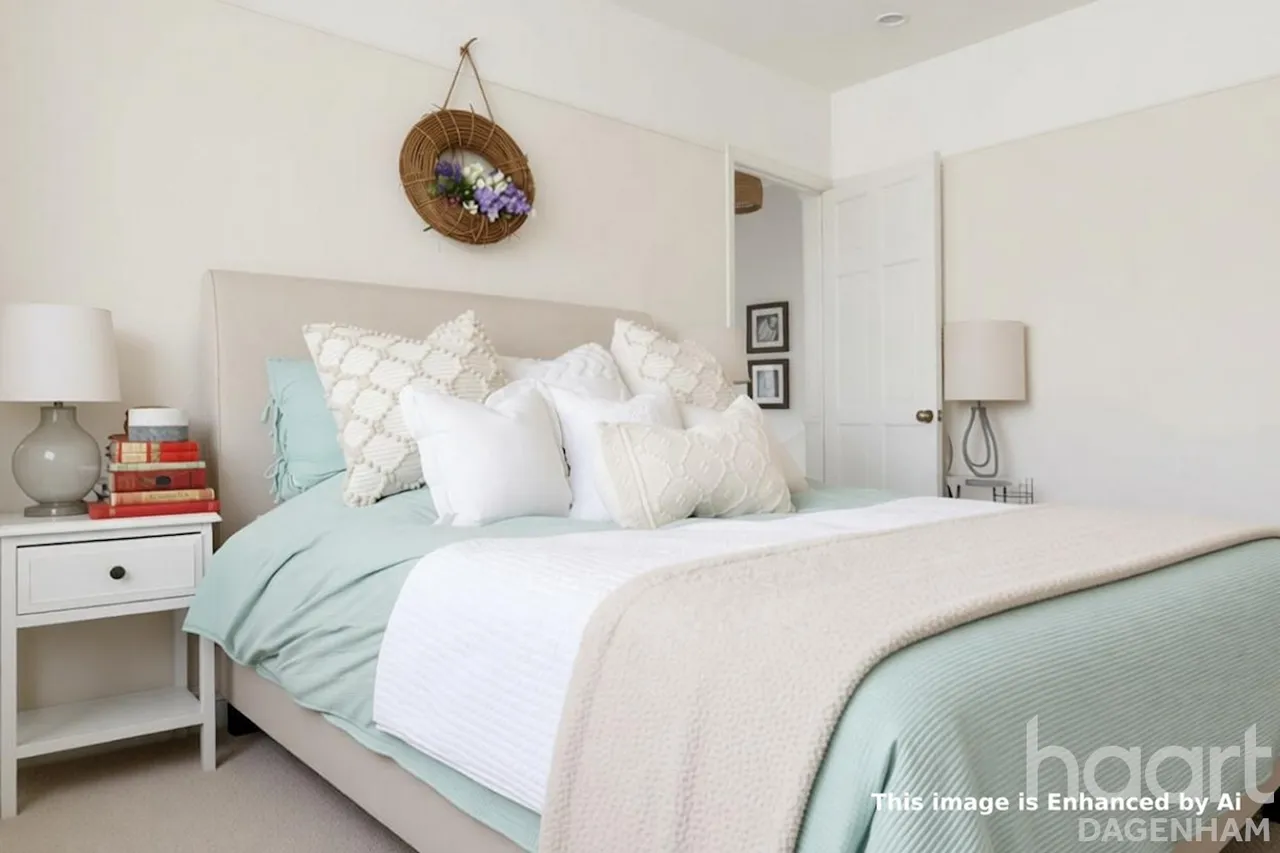 Kitchener Road, Dagenham, RM10, photo 14
