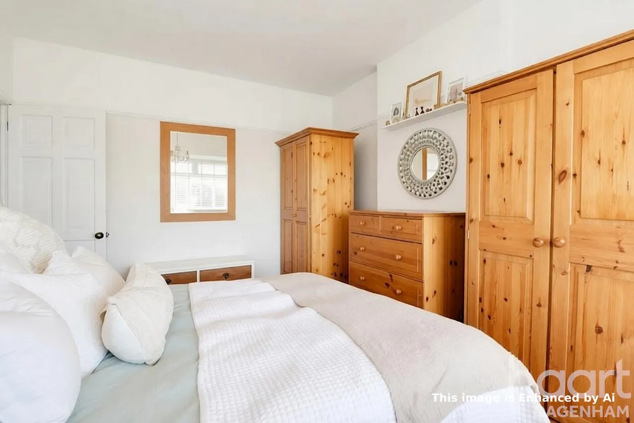 Kitchener Road, Dagenham, RM10, photo 13