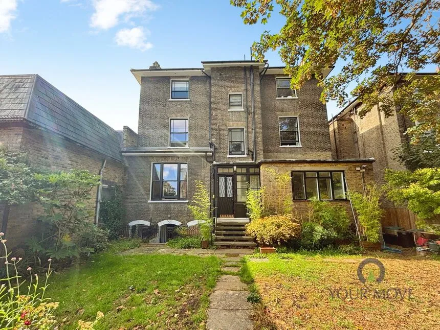 Lewisham Way (Top Floor Flat), London, SE4, photo 6