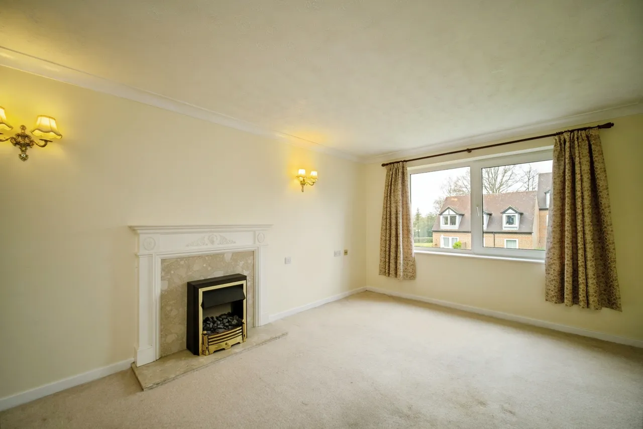 High Street, Sandhurst, GU47, photo 4