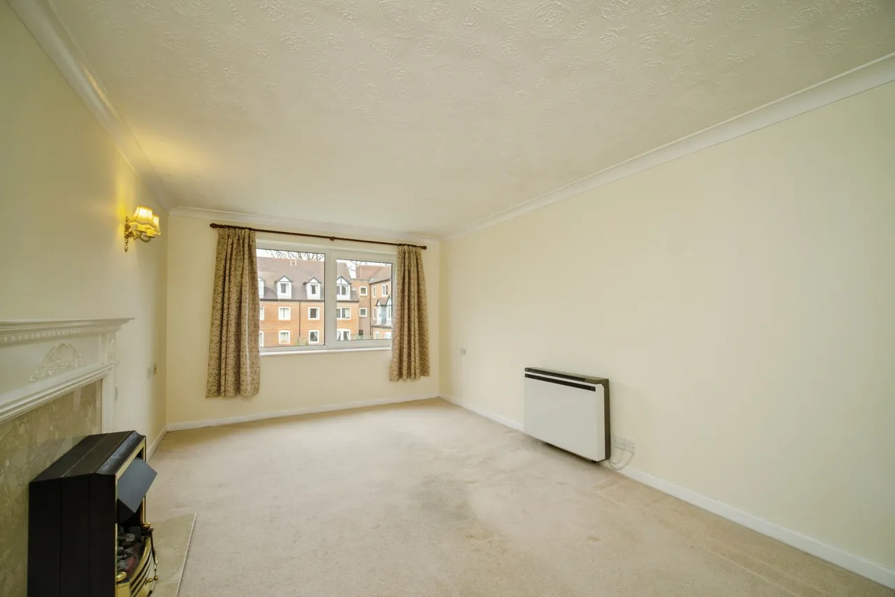 High Street, Sandhurst, GU47, photo 6