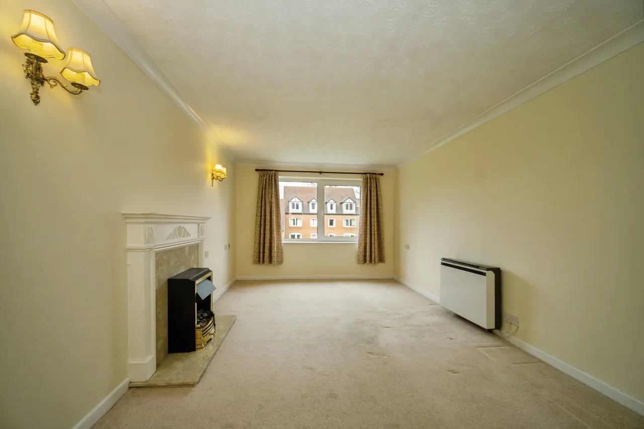 High Street, Sandhurst, GU47, photo 8