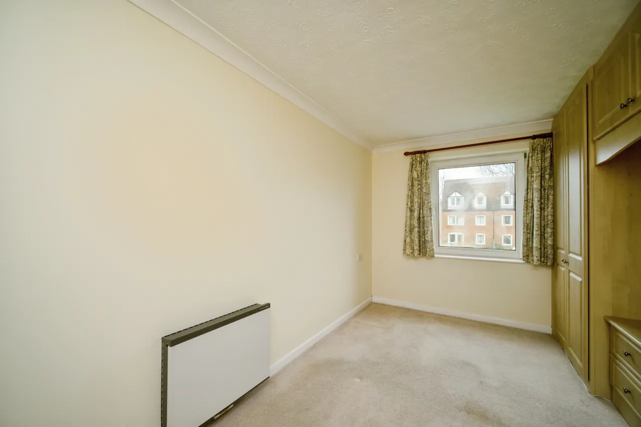High Street, Sandhurst, GU47, photo 15
