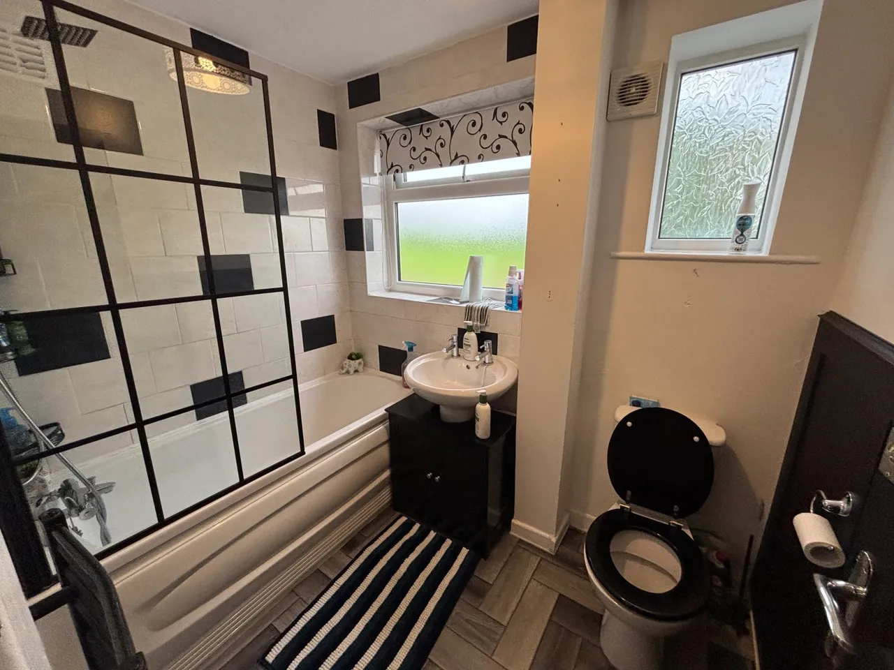 Carlisle Crescent, Ashton-Under-Lyne, OL6, photo 8