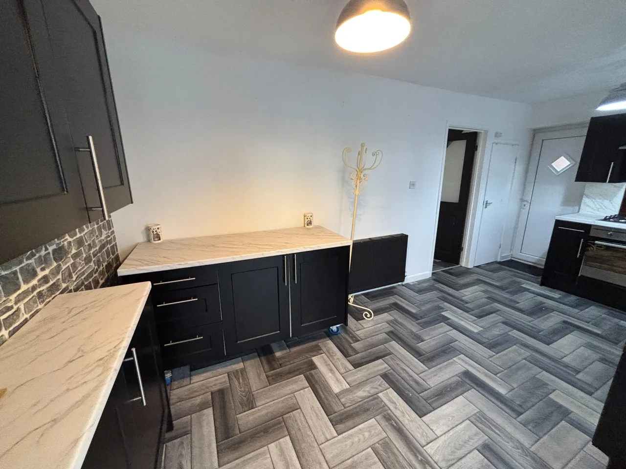 Carlisle Crescent, Ashton-Under-Lyne, OL6, photo 5