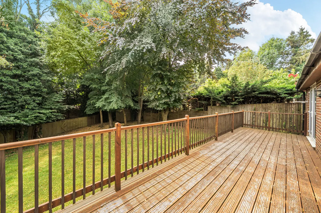 Wyatts Road, Chorleywood, WD3, photo 2