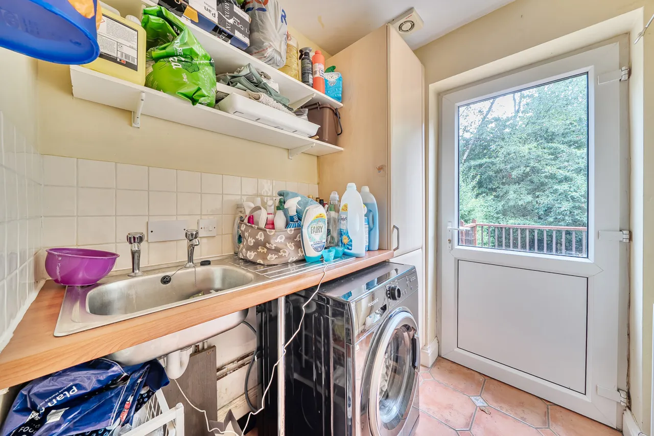 Wyatts Road, Chorleywood, WD3, photo 20