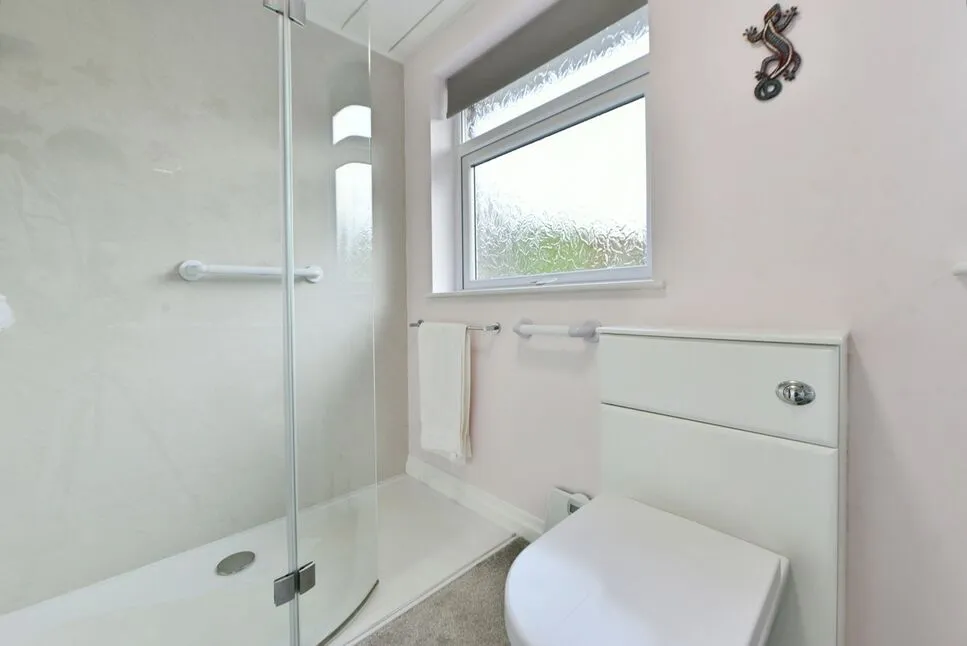 Beech Hill Road, Grasscroft, OL4, photo 10