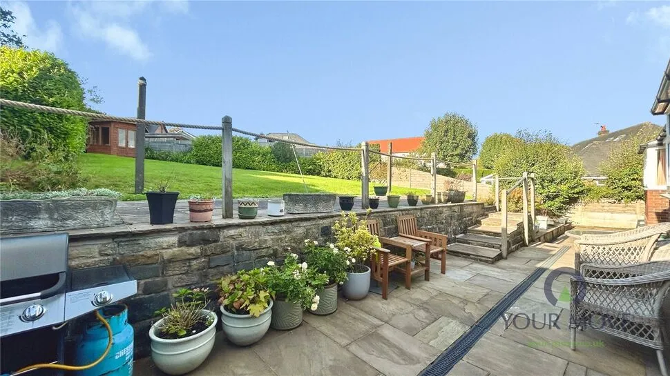 Beech Hill Road, Grasscroft, OL4, photo 12