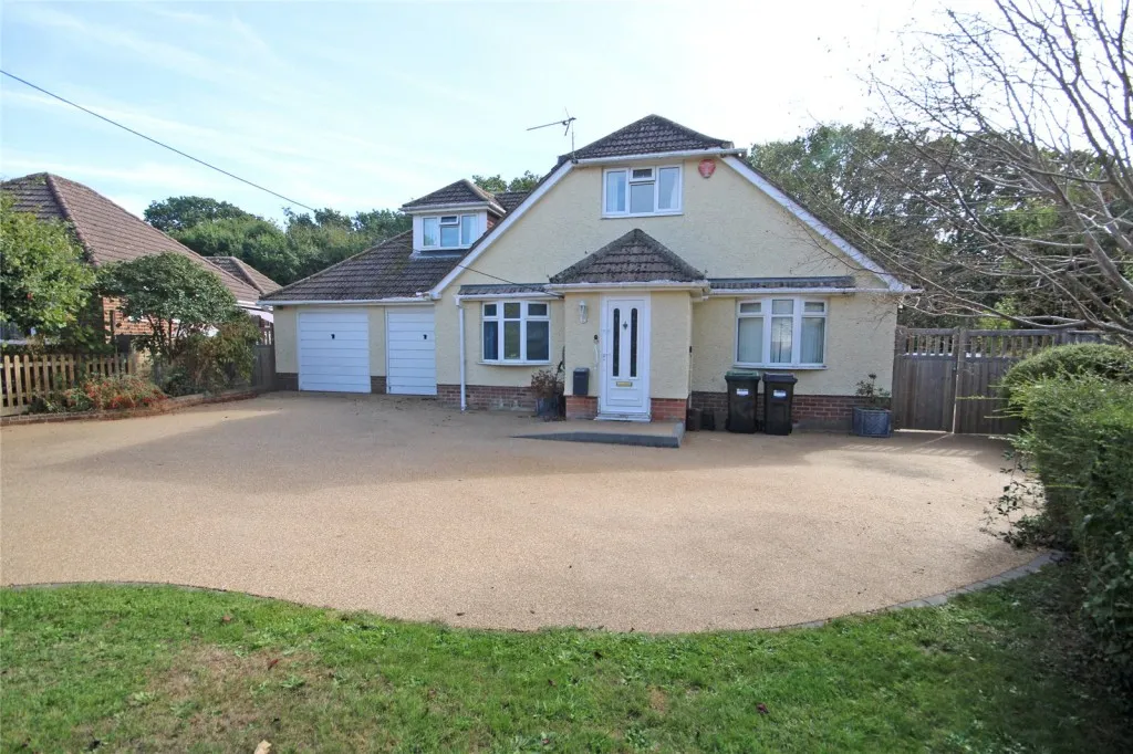 5 bed house for sale, New Milton, Hampshire