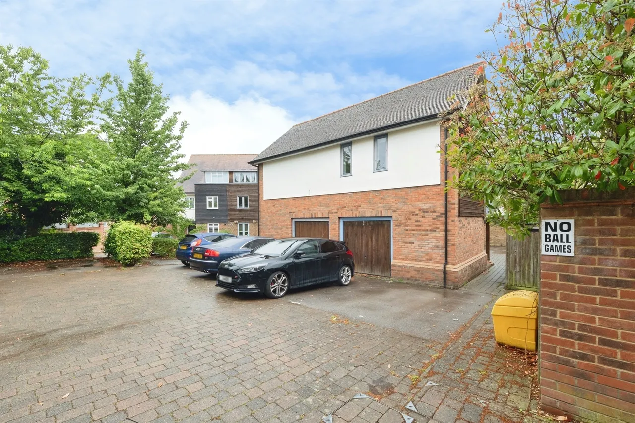 Cavan Way, Broughton, MK10, photo 5