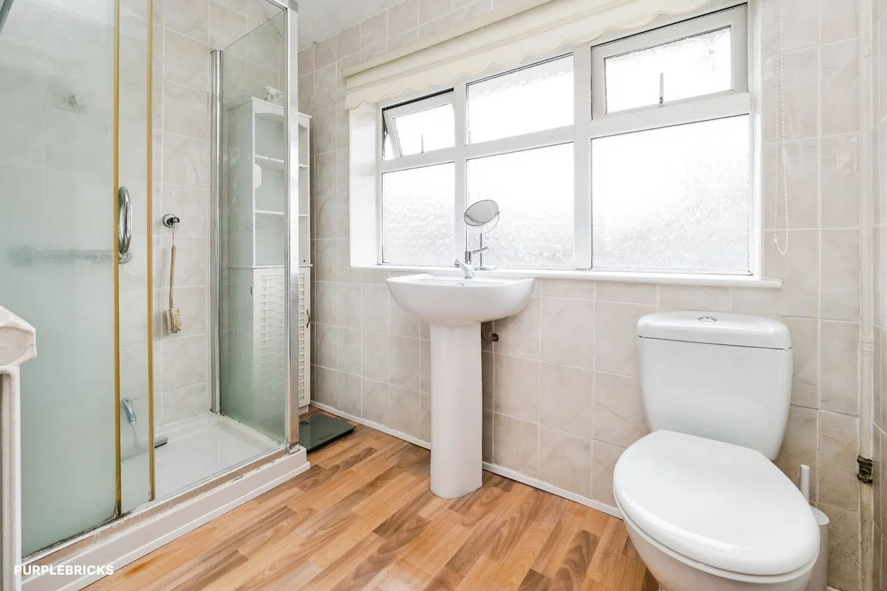 Hailsham Road, Romford, RM3, photo 28