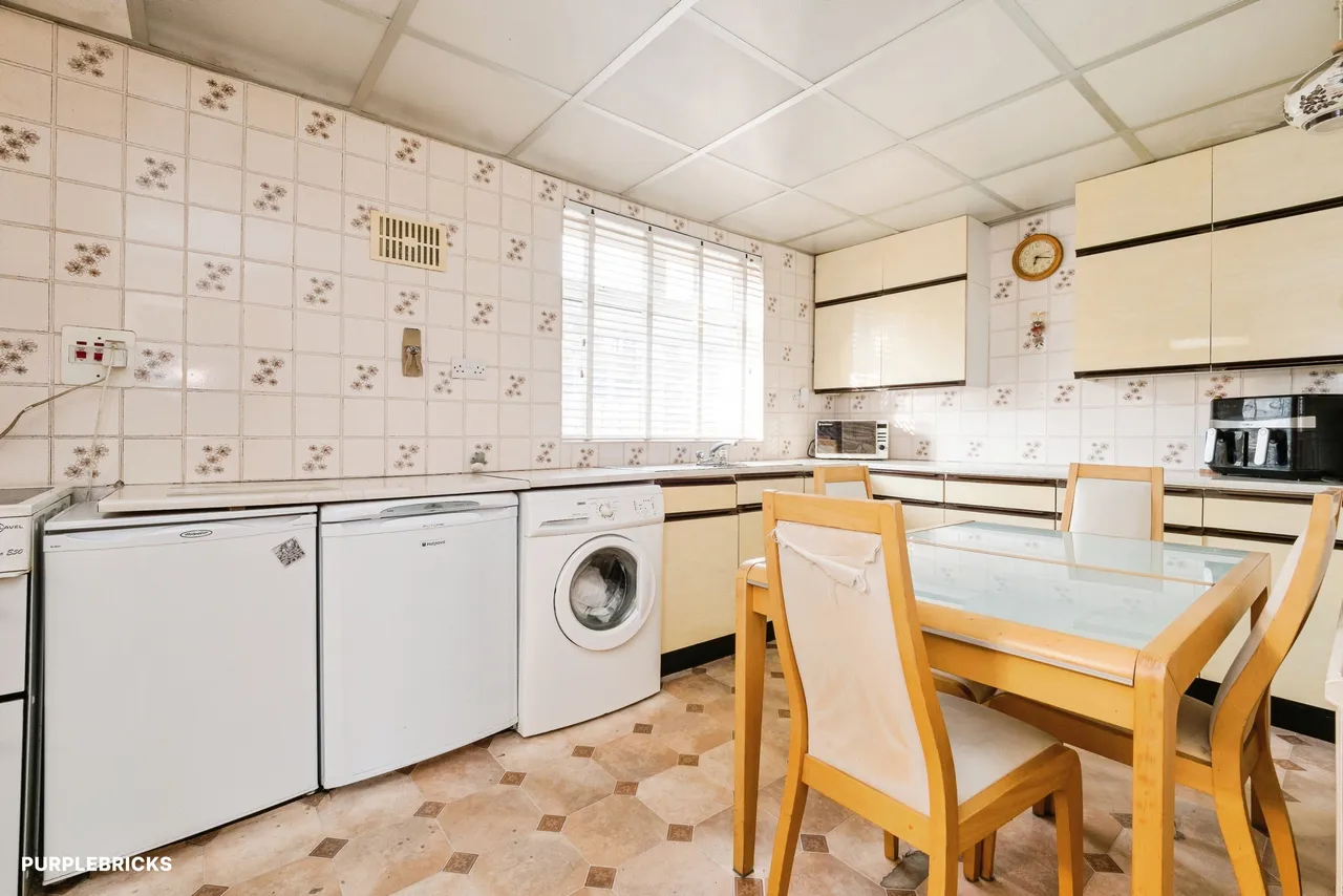 Hailsham Road, Romford, RM3, photo 2