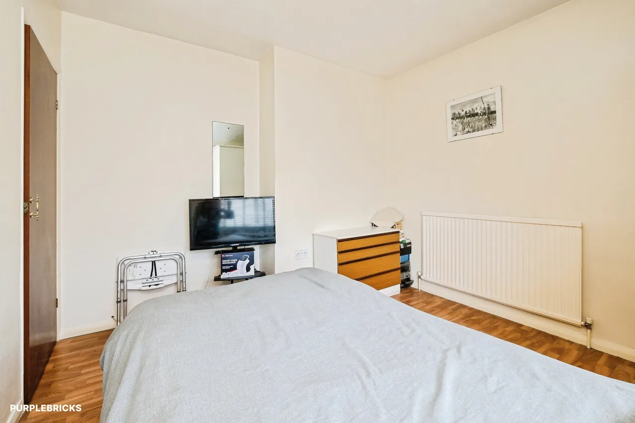 Hailsham Road, Romford, RM3, photo 35