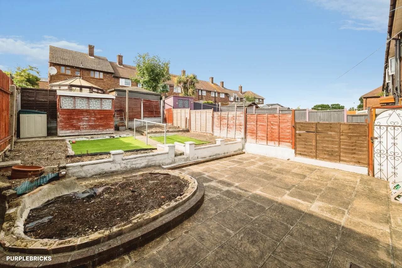 Hailsham Road, Romford, RM3, photo 30