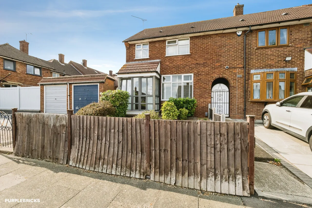Hailsham Road, Romford, RM3, photo 34