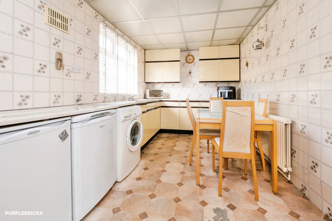 Hailsham Road, Romford, RM3, photo 8