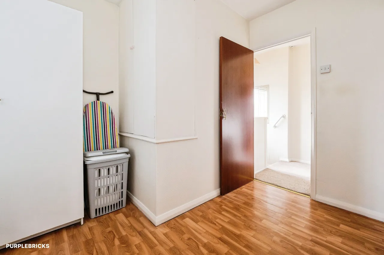 Hailsham Road, Romford, RM3, photo 23