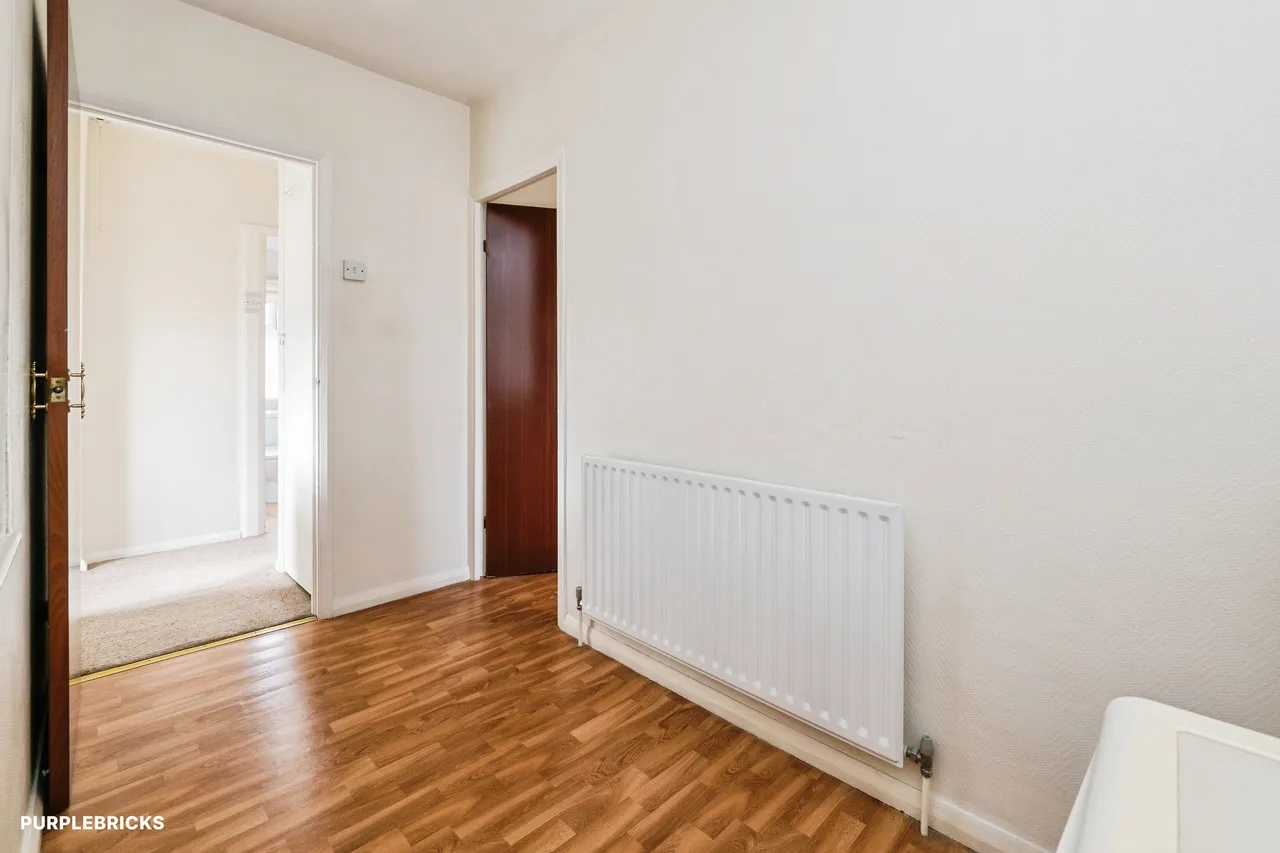 Hailsham Road, Romford, RM3, photo 33