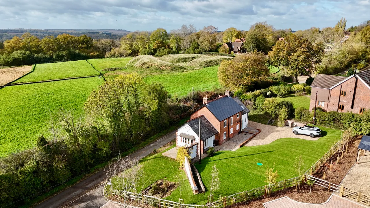 Haccups Lane, Michelmersh, SO51, photo 6