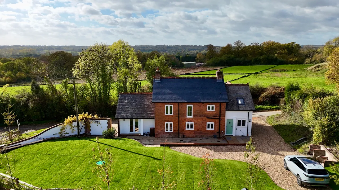 4 bed house for sale, Haccups Lane, Michelmersh, SO51