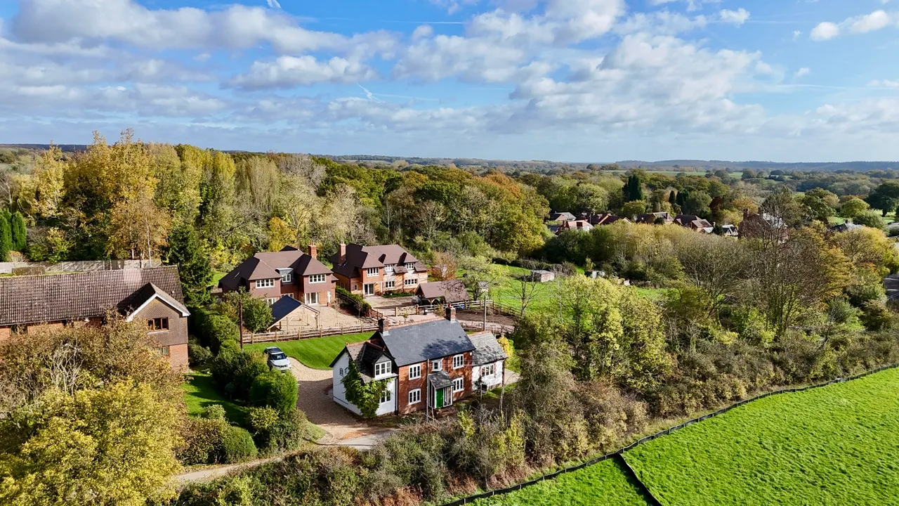 Haccups Lane, Michelmersh, SO51, photo 16