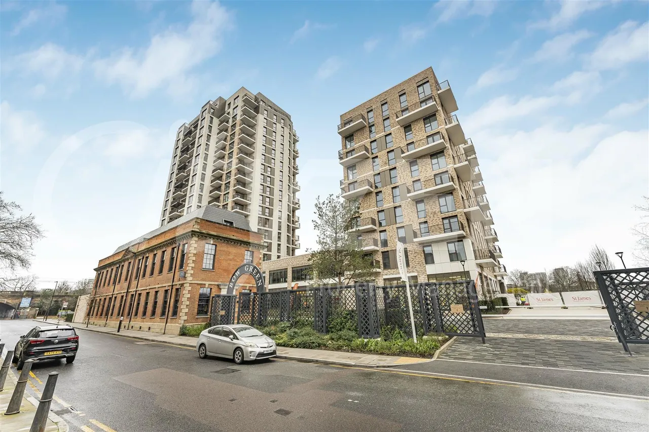 1 bed property for sale — 2 Maple Mews, London, E3 4ZB