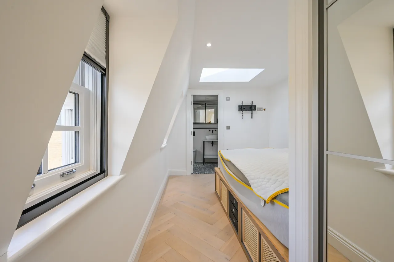 London, E14, photo 20
