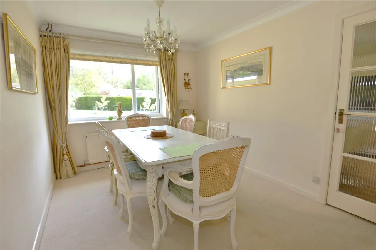 Manor Farm Road, Fordingbridge, Hampshire, SP6 1DY, photo 7