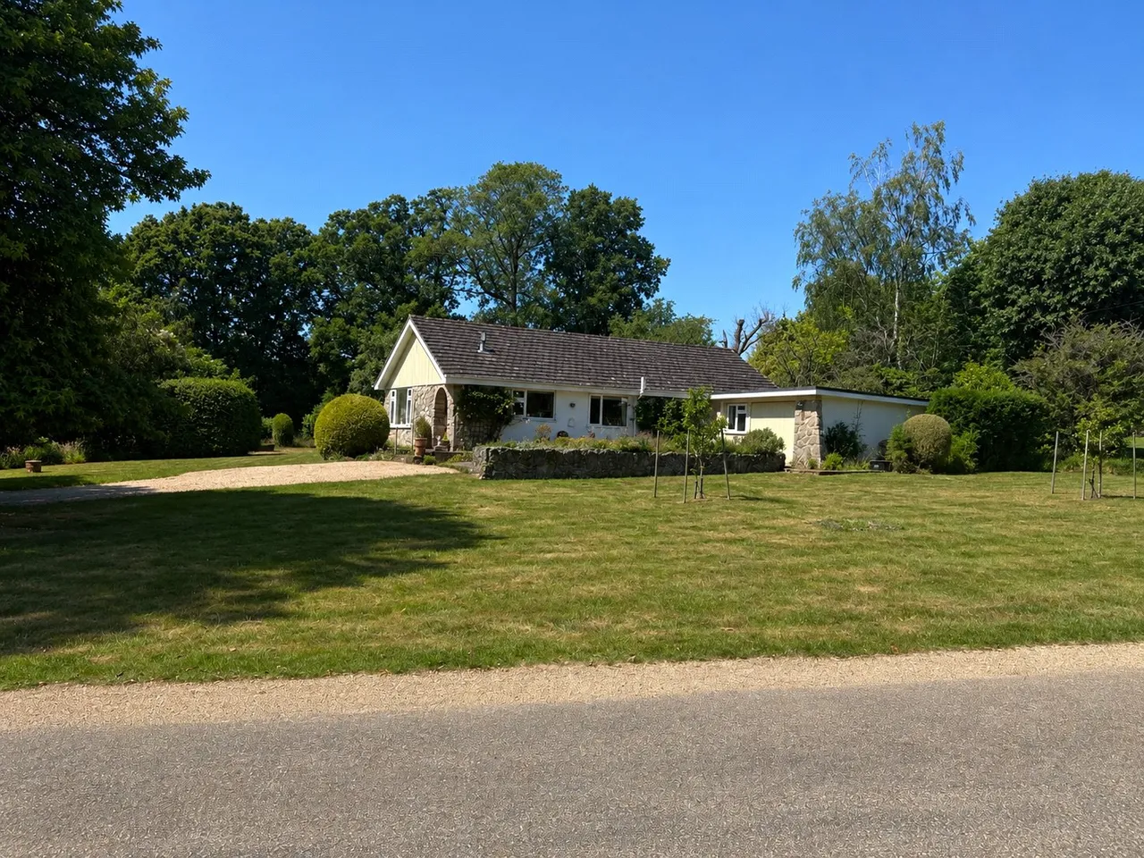 Manor Farm Road, Fordingbridge, Hampshire, SP6 1DY, photo 2