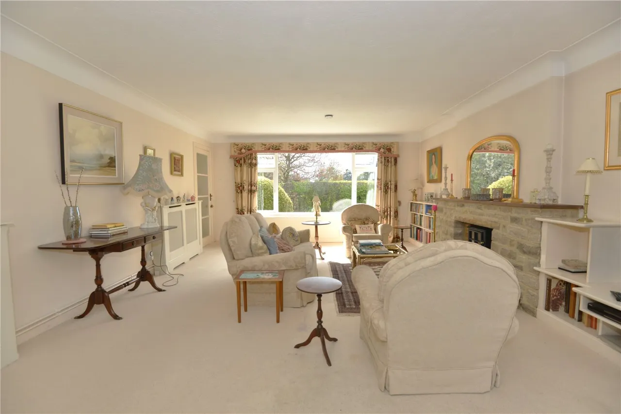 Manor Farm Road, Fordingbridge, Hampshire, SP6 1DY, photo 6