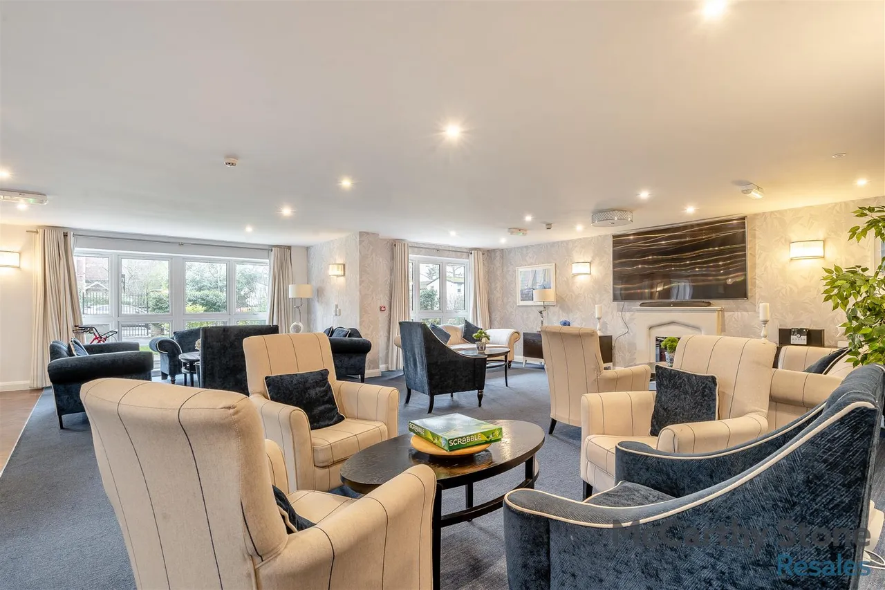 Park View Road, Prestwich, M25, photo 12