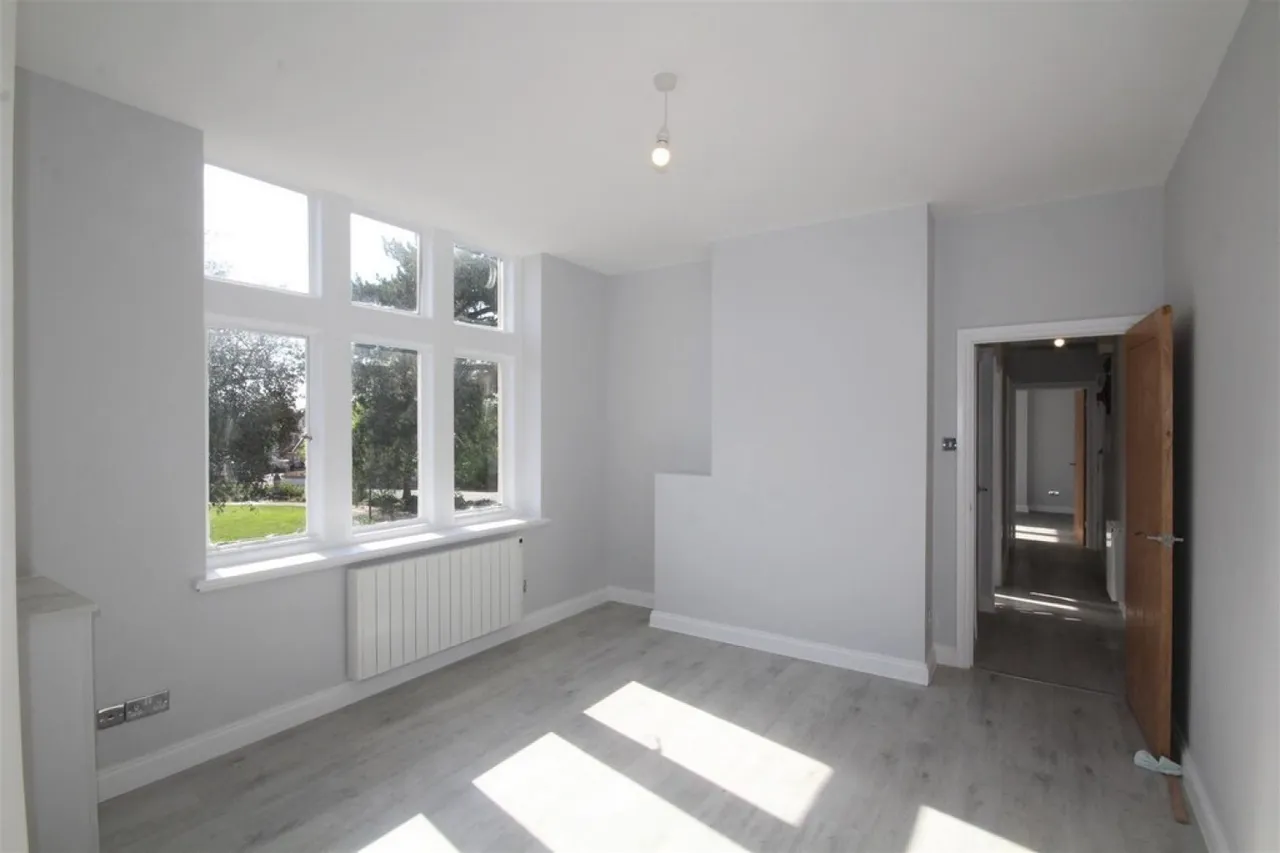 Christchurch Road, Bournemouth, photo 9
