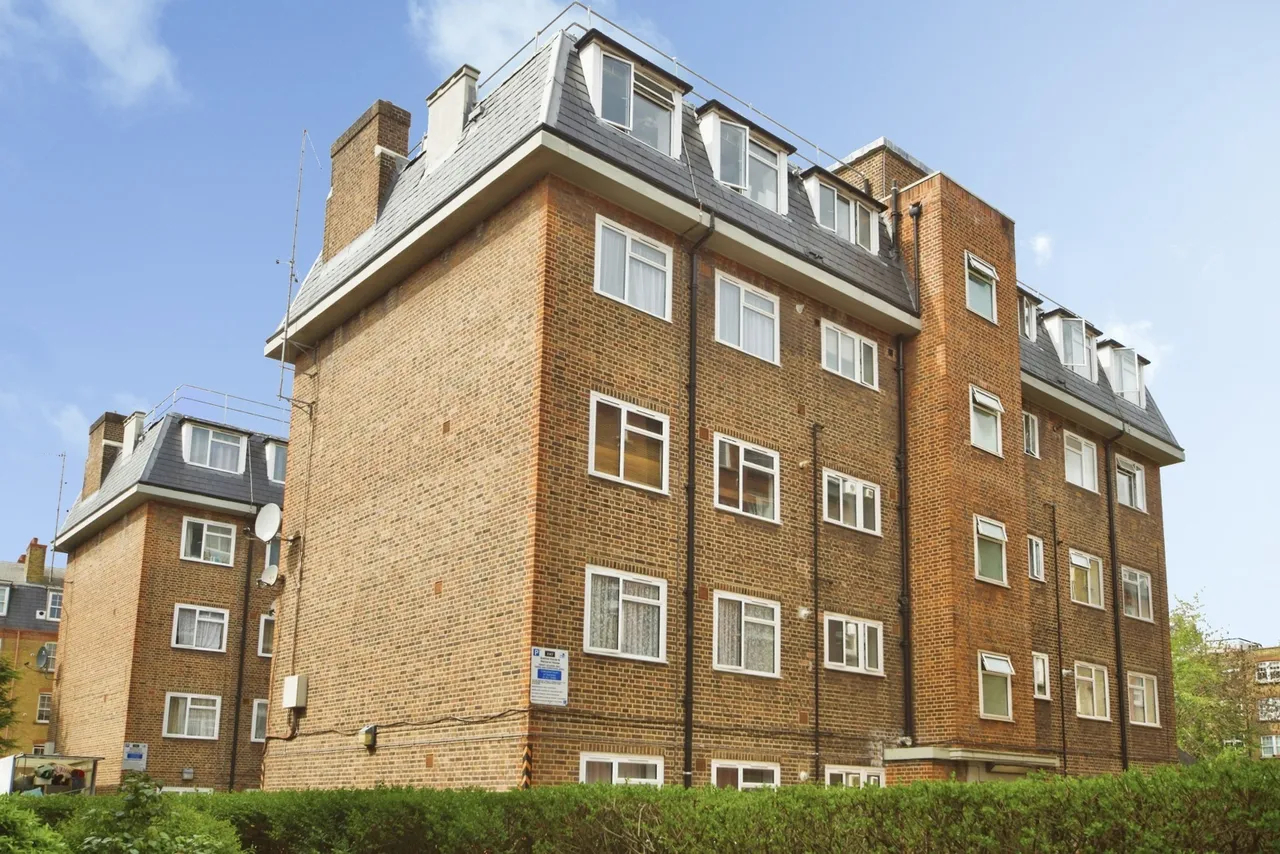Globe Road, London, E2, photo 10