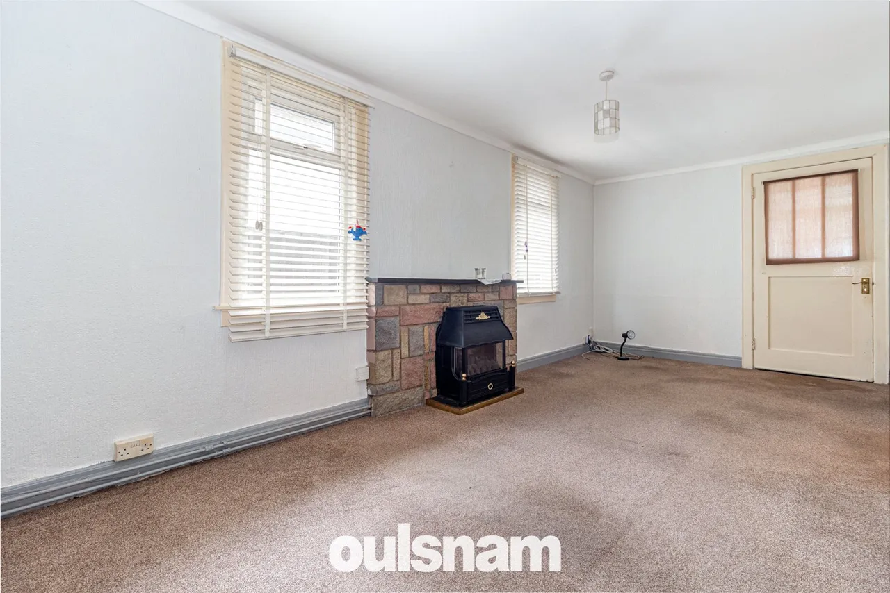 Coney Green Drive, Northfield, Birmingham, B31 4DU, photo 2