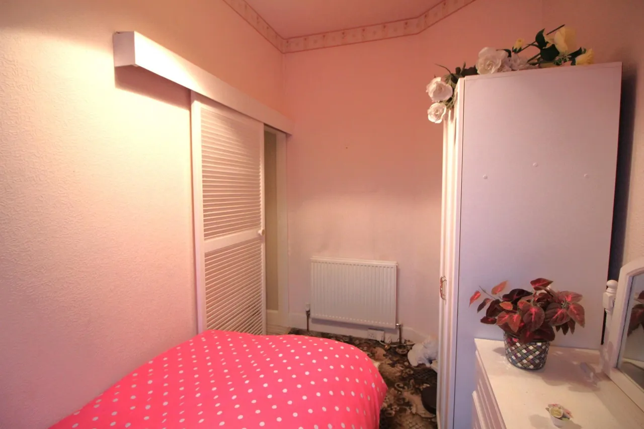 Prince George Street, Oldham, OL1, photo 12